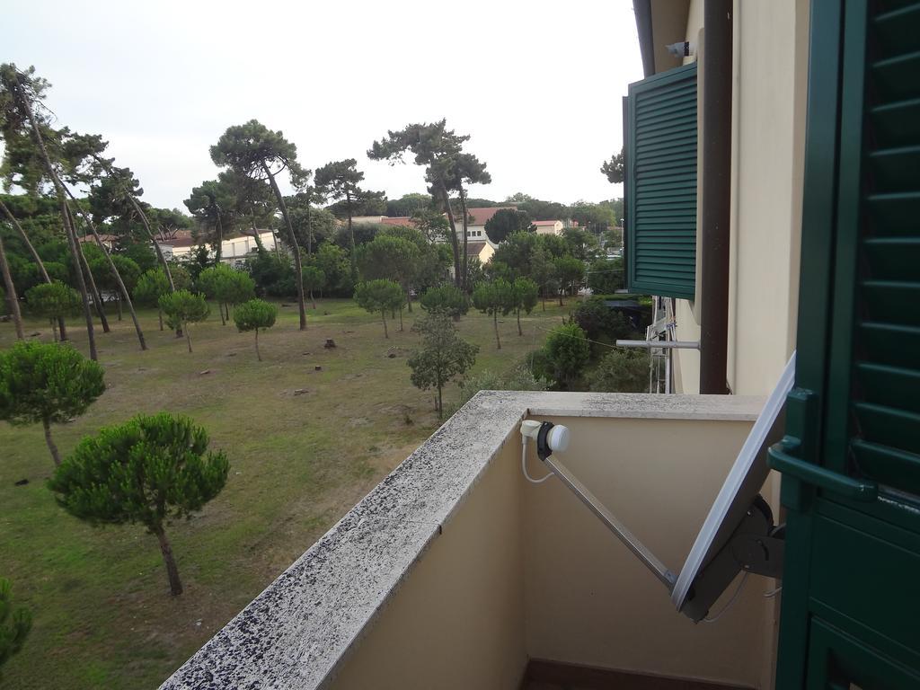 La Pineta Apartment Viareggio Luaran gambar